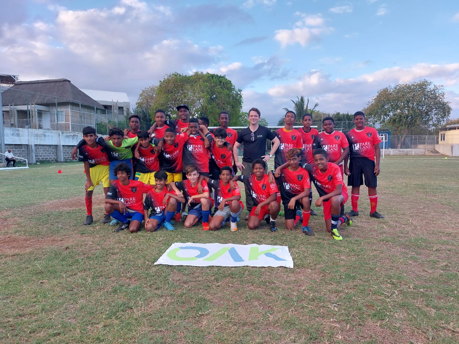 Oak Mauritius sponsor FC Tamarin United 